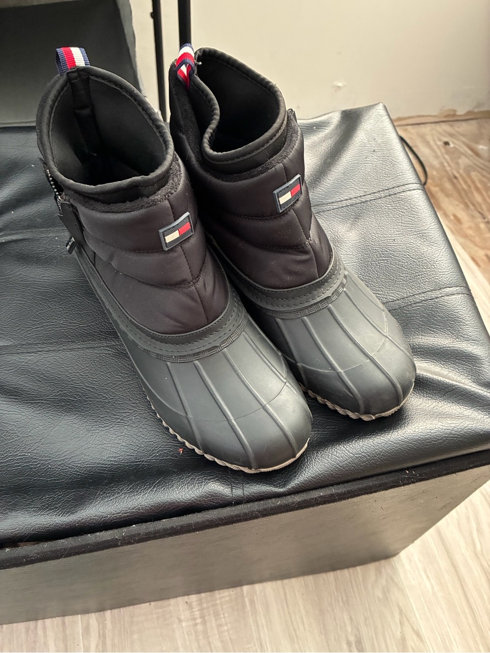 Tommy Hilfiger Black Quilted Waterproof Duck Boots with Signature Tabs